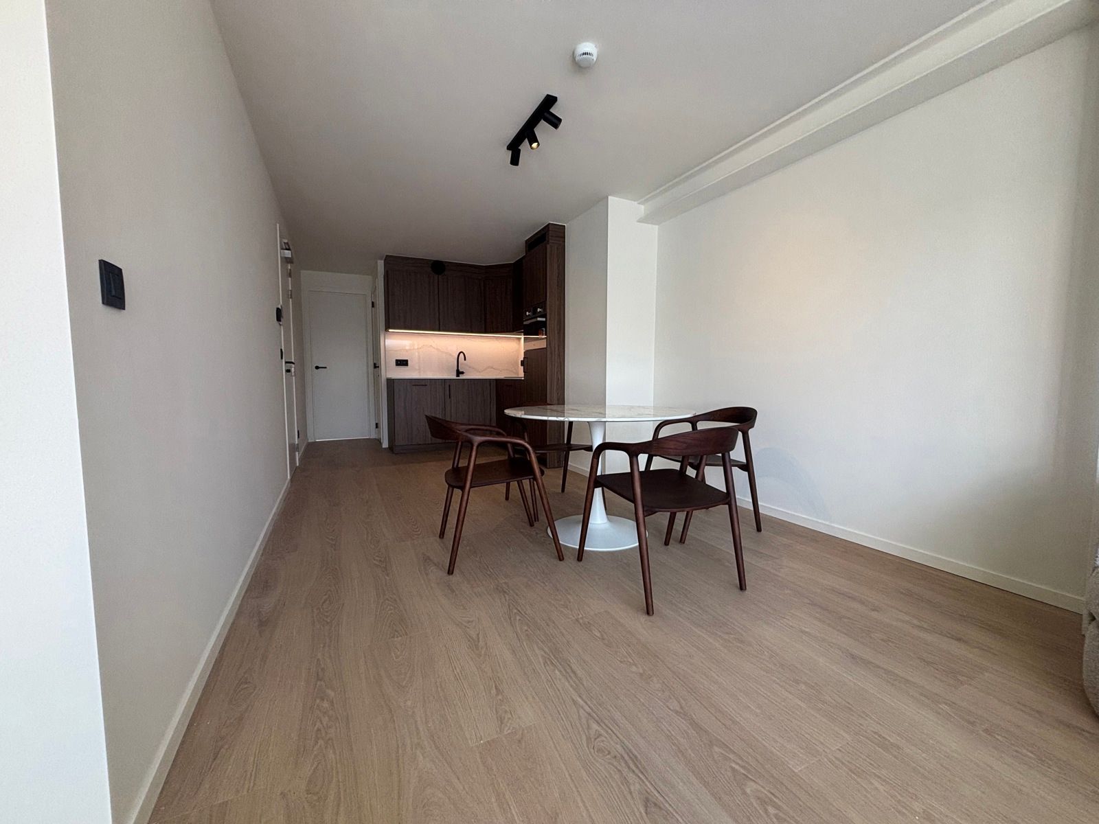 Appartement te huur foto 9