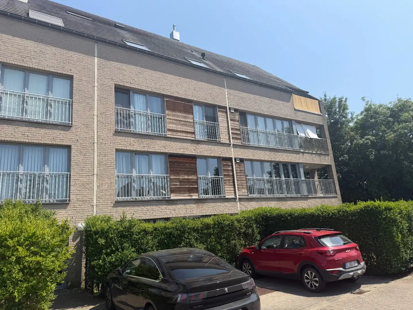 Centraal gelegen appartement in Roeselare met 2 slaapkamers foto 2