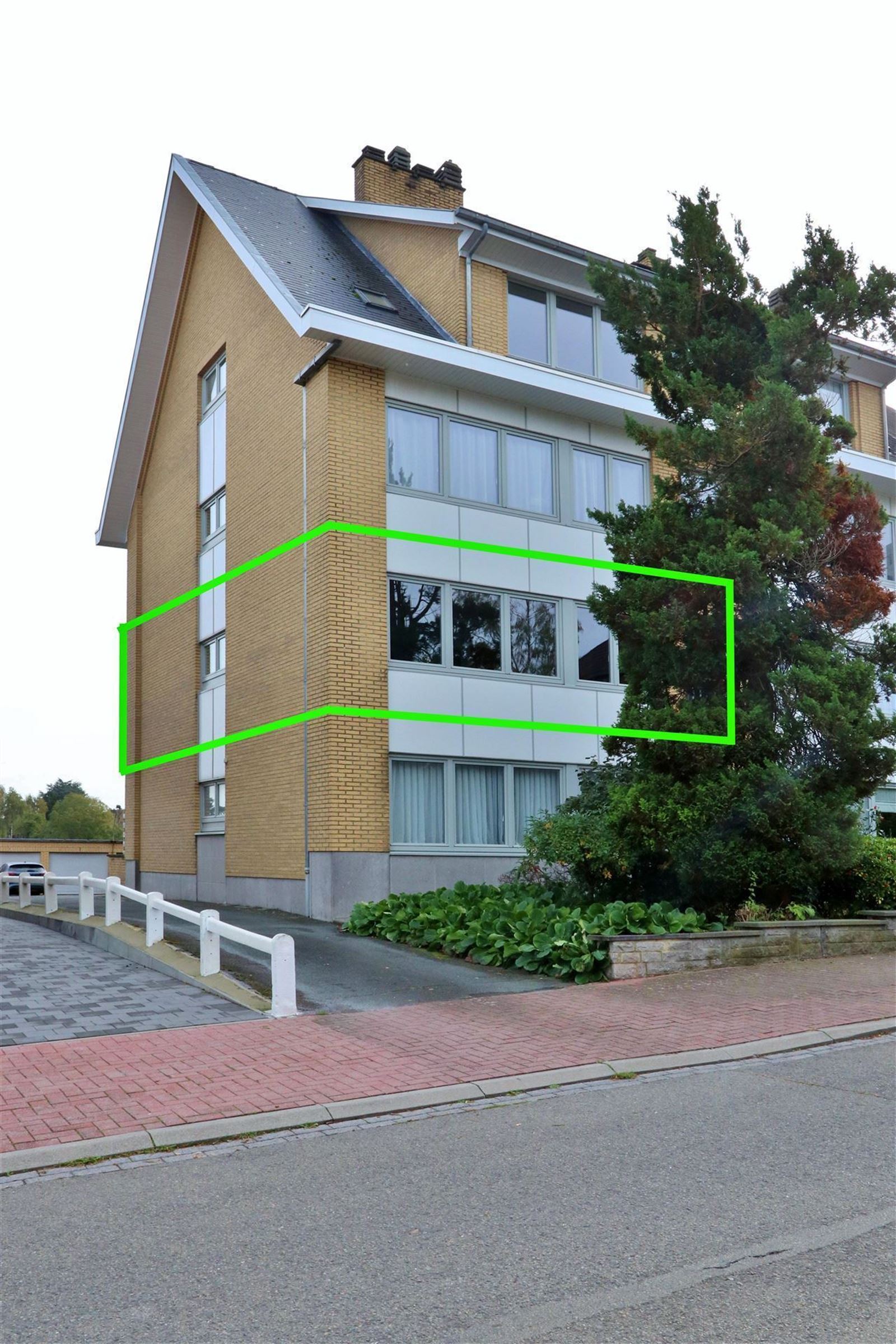 Appartement op de 1ste verdieping met 2 slaapkamers foto 2