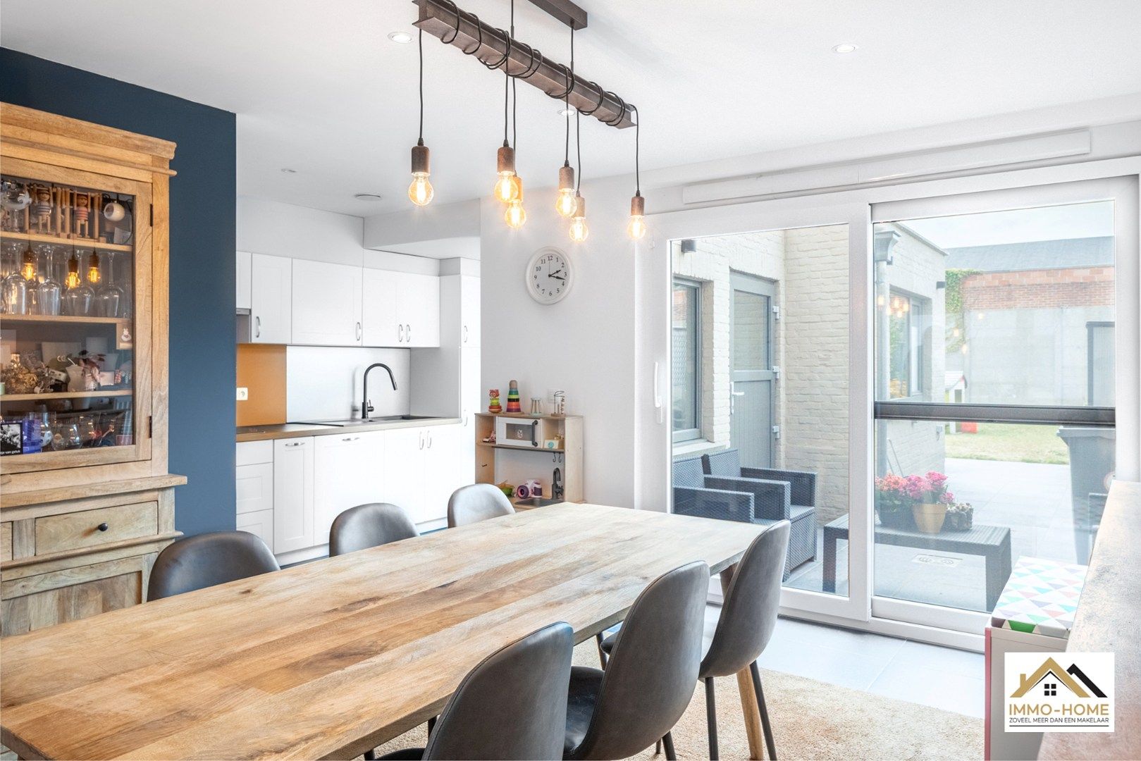 Instapklare woning op zeer centrale ligging foto 6