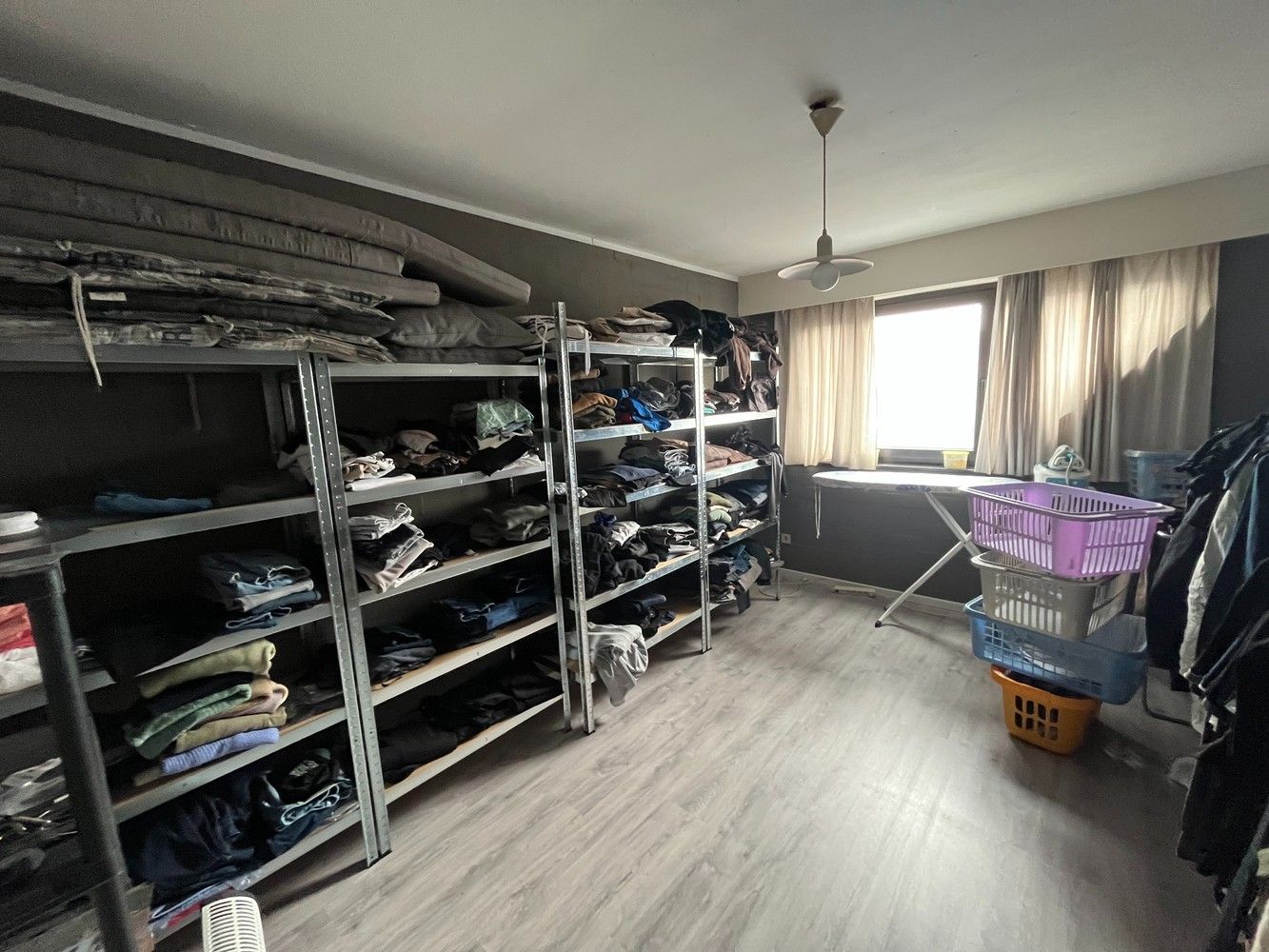 Bedrijfsgebouw met woning foto 33