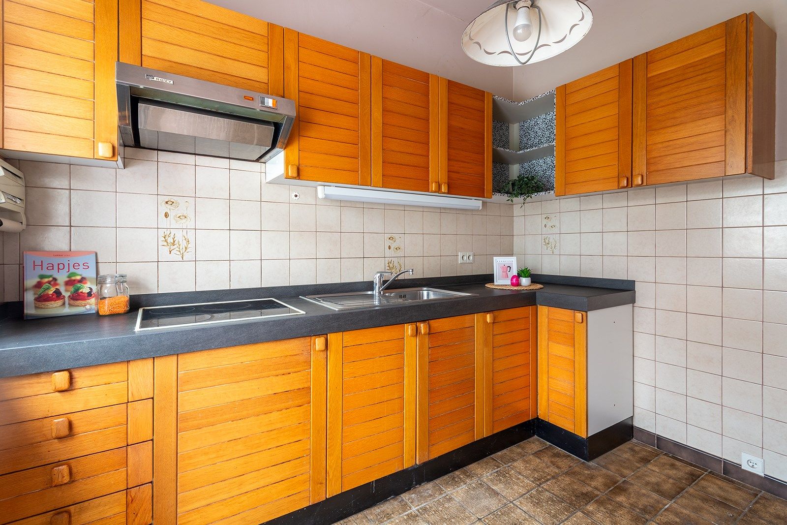 Ruime en rustig gelegen woning met tuin foto 6