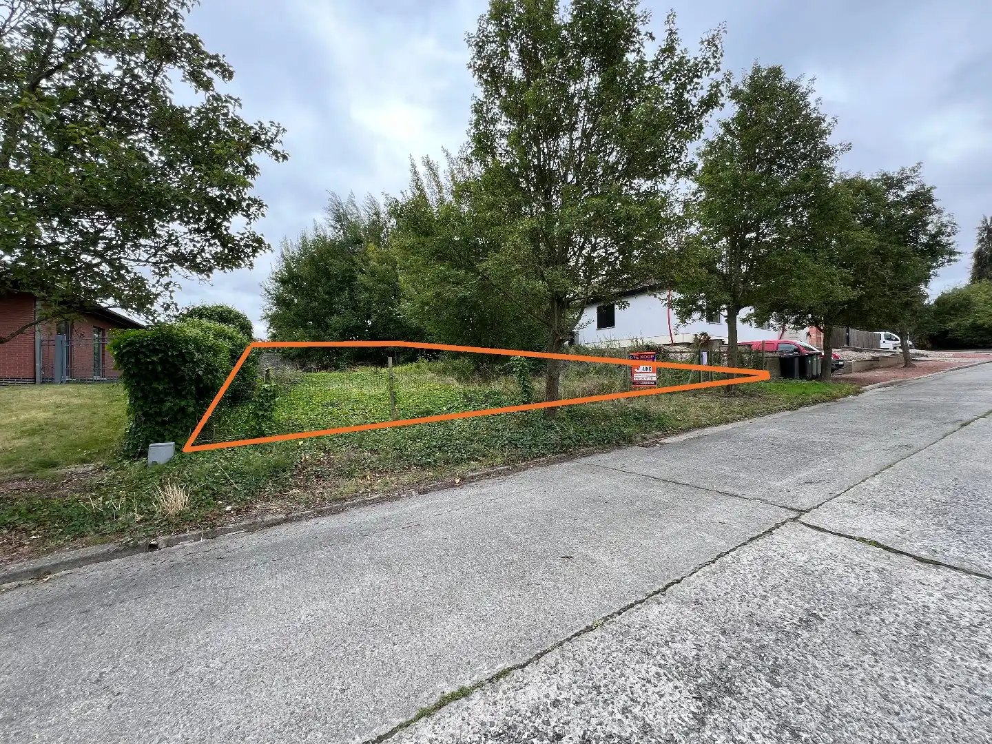 Residentiële villagrond voor OB - 716m². foto 3