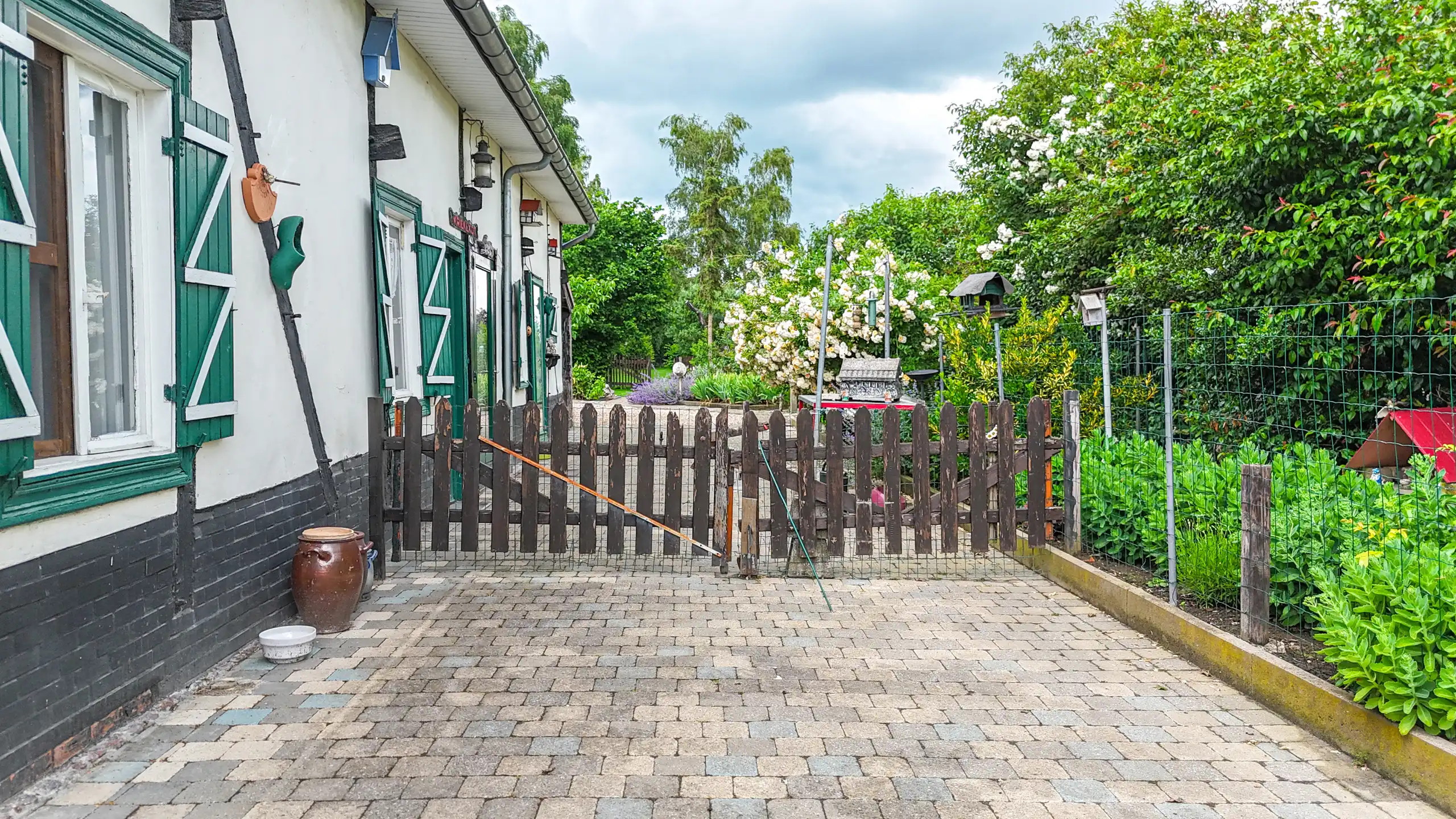 Authentieke hoeve met perceel van 68are en 2slpks! foto 34
