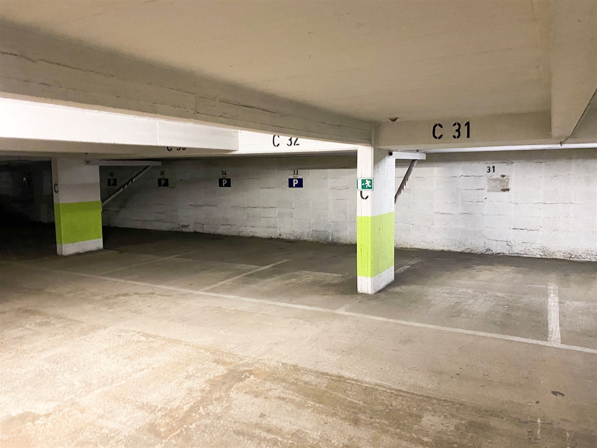 Parking/Garagebox foto 4