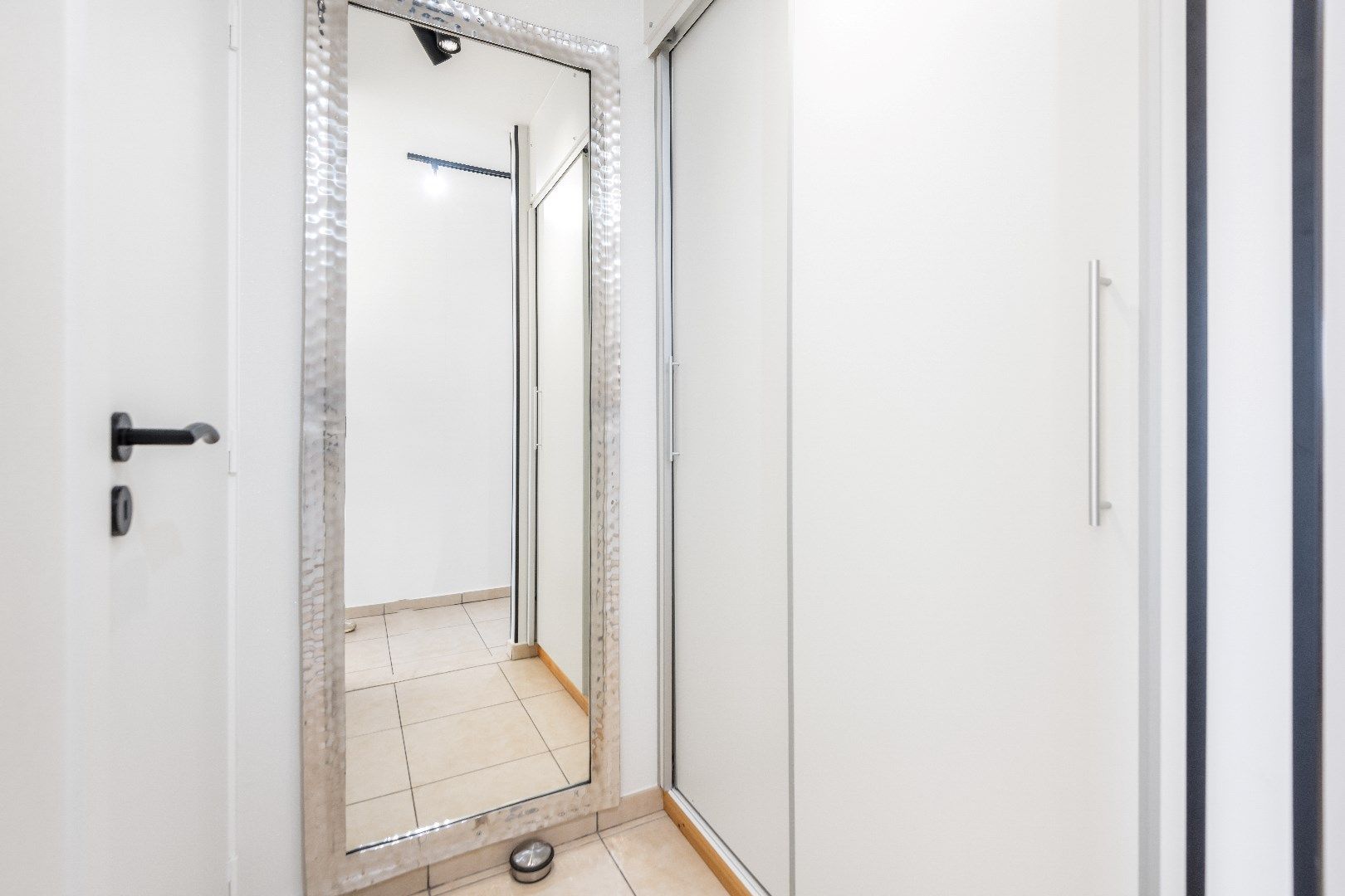 Duplex appartement met open zicht gelegen op de Lippenslaan ter hoogte v.h. Verweeplein. foto 9