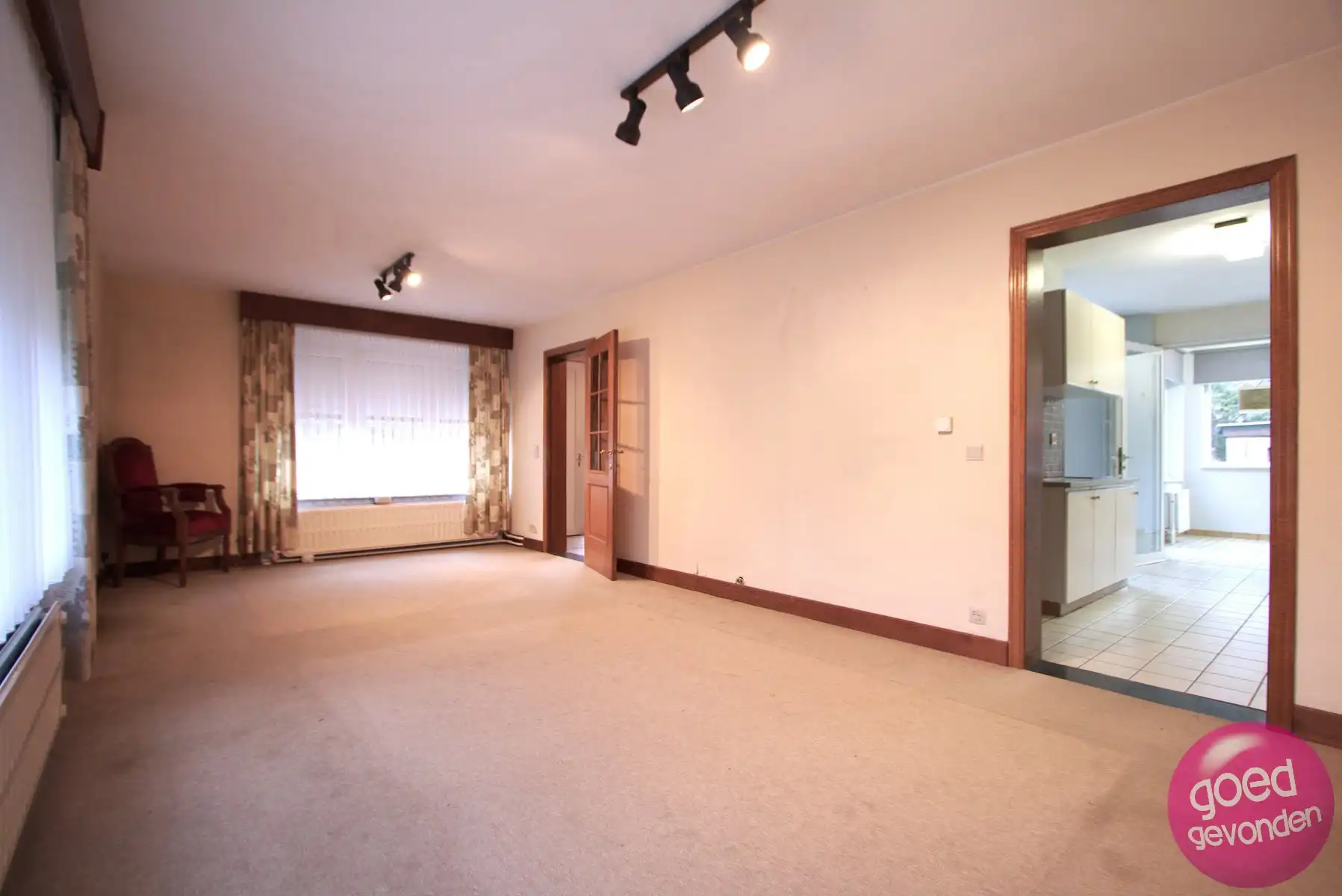 HOB - 3 SLK - TERRAS - TUIN - GARAGE - RUSTIG en CENTRAAL foto 7