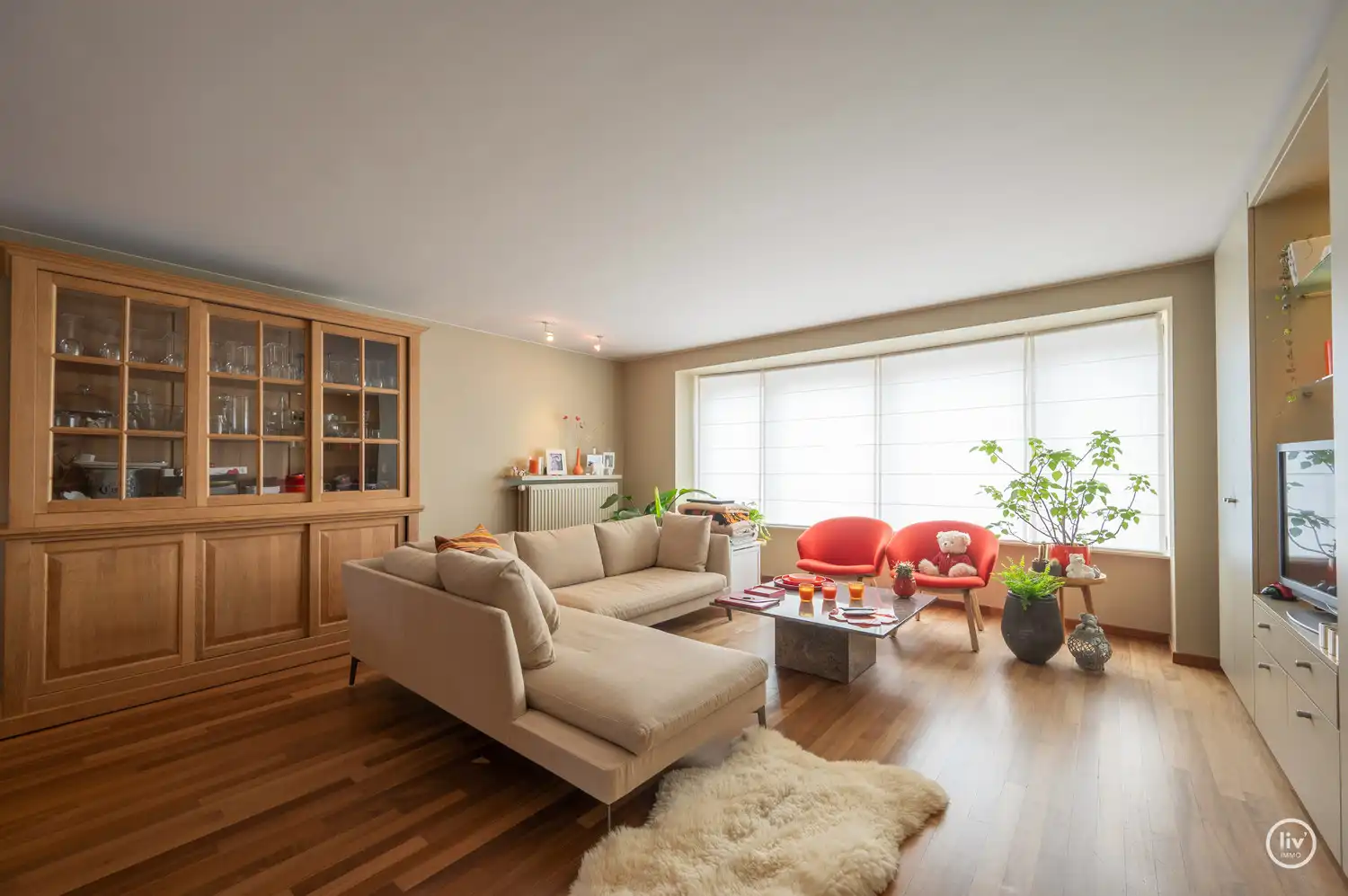 Ruime verzorgde bel-étage woning in het hartje van Oud-Knokke foto 9
