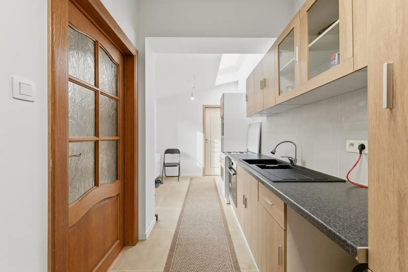 Instapklare halfopen bebouwing met 2 slaapkamers en ruime tuin foto 10