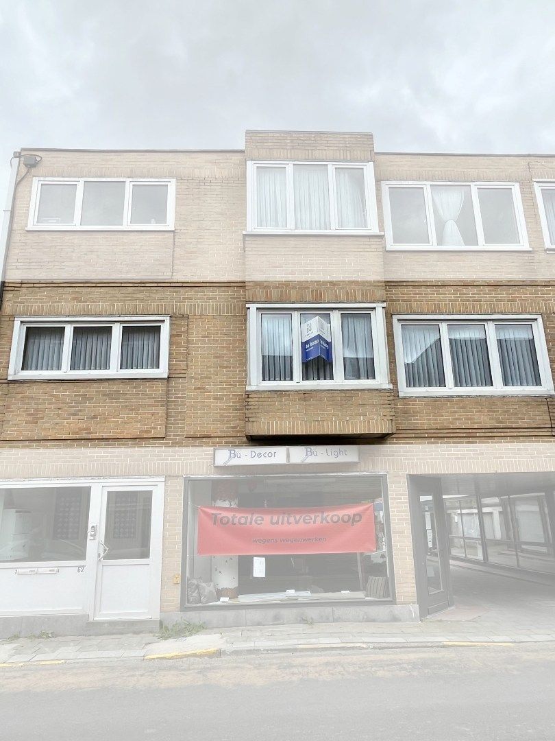 2 slk appt van 101m² bew opp, met terras en garagebox in centrum Kuurne. foto 3