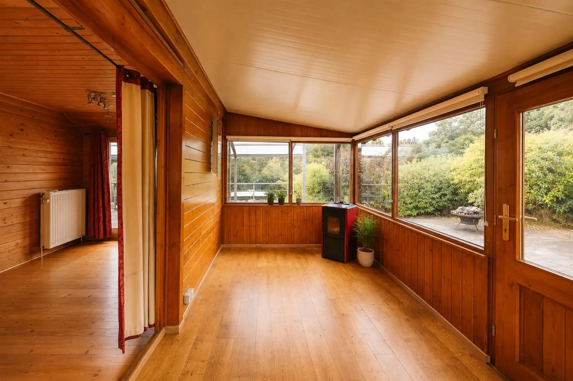 Charmante vakantiewoning op 2.801 m² aan de bosrand in Recht foto 10