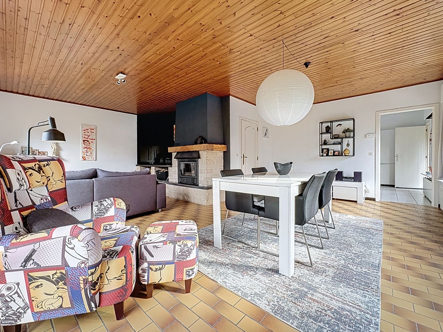 Mooie gelijkvloerse te renoveren villa in rustige, doodlopende straat in Gistel. foto 2