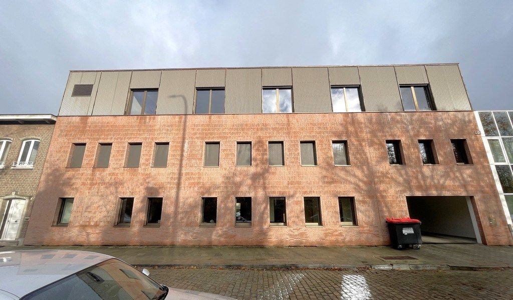 Volledig ingericht nieuwbouw kantoor te huur in Wilrijk foto 23
