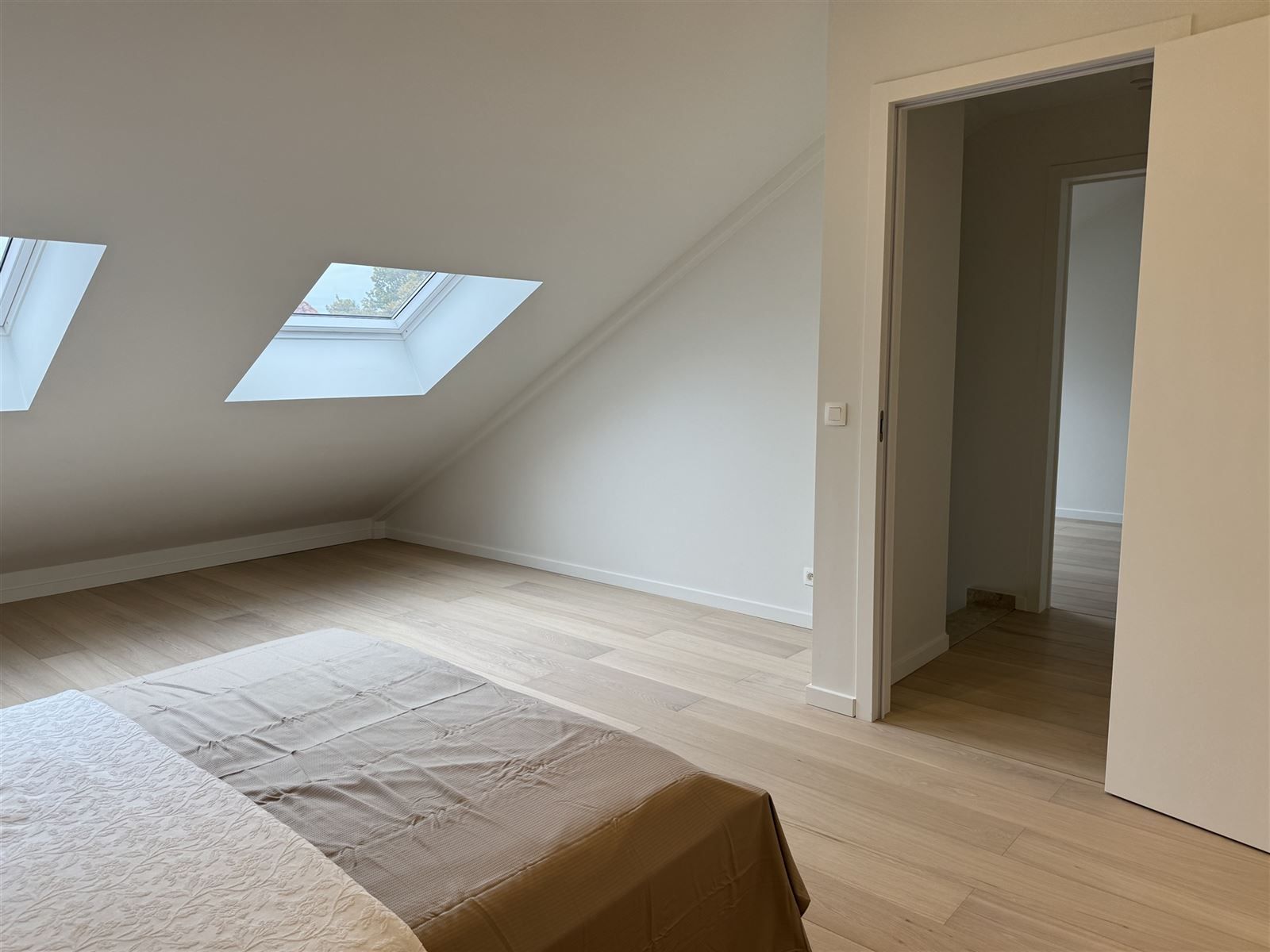 Nieuwbouw halfopen bebouwing foto 20