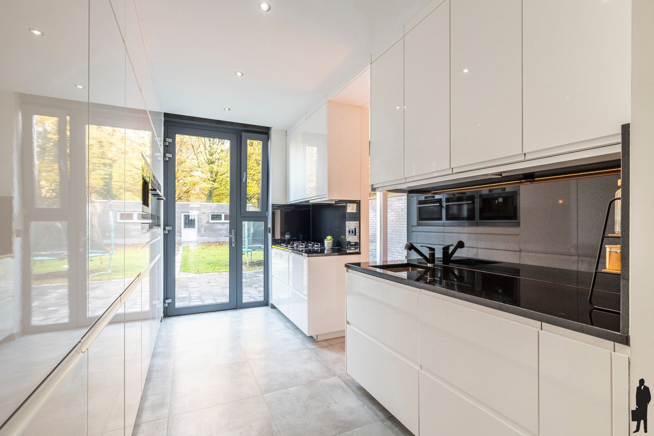 Welgelegen energiezuinige woning met 5 slpks en 2 badks foto 6