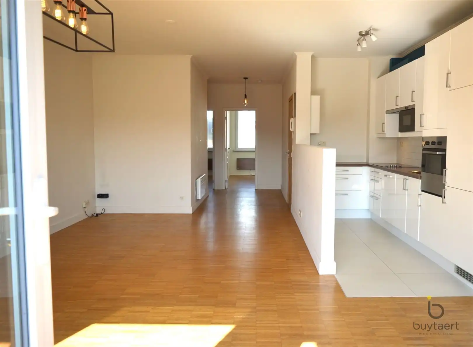 Gezellig 1 slpk appartement met balkon. foto 4