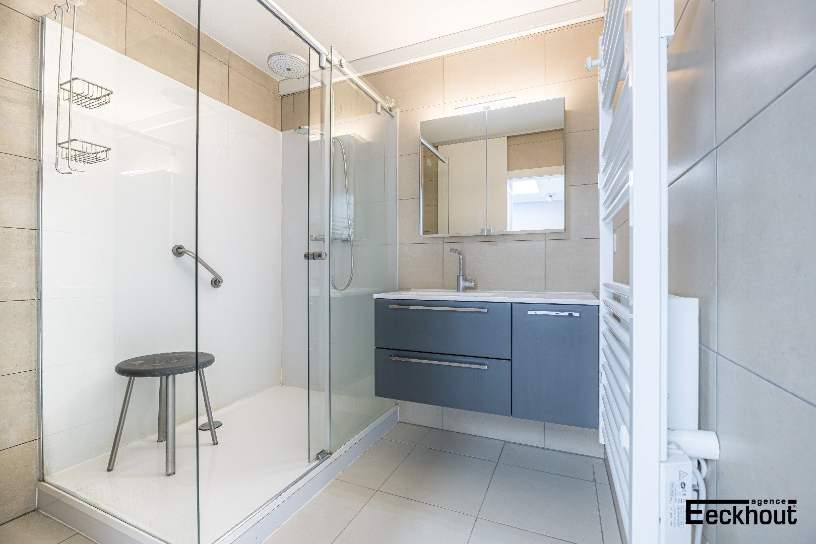 Ruim appartement met 5 slaapkamers in duplex stijl in residentie De Vierboete, Oostende, bouwjaar 2005, 140m² bewoonbare oppervlakte, 2 badkamers foto 6
