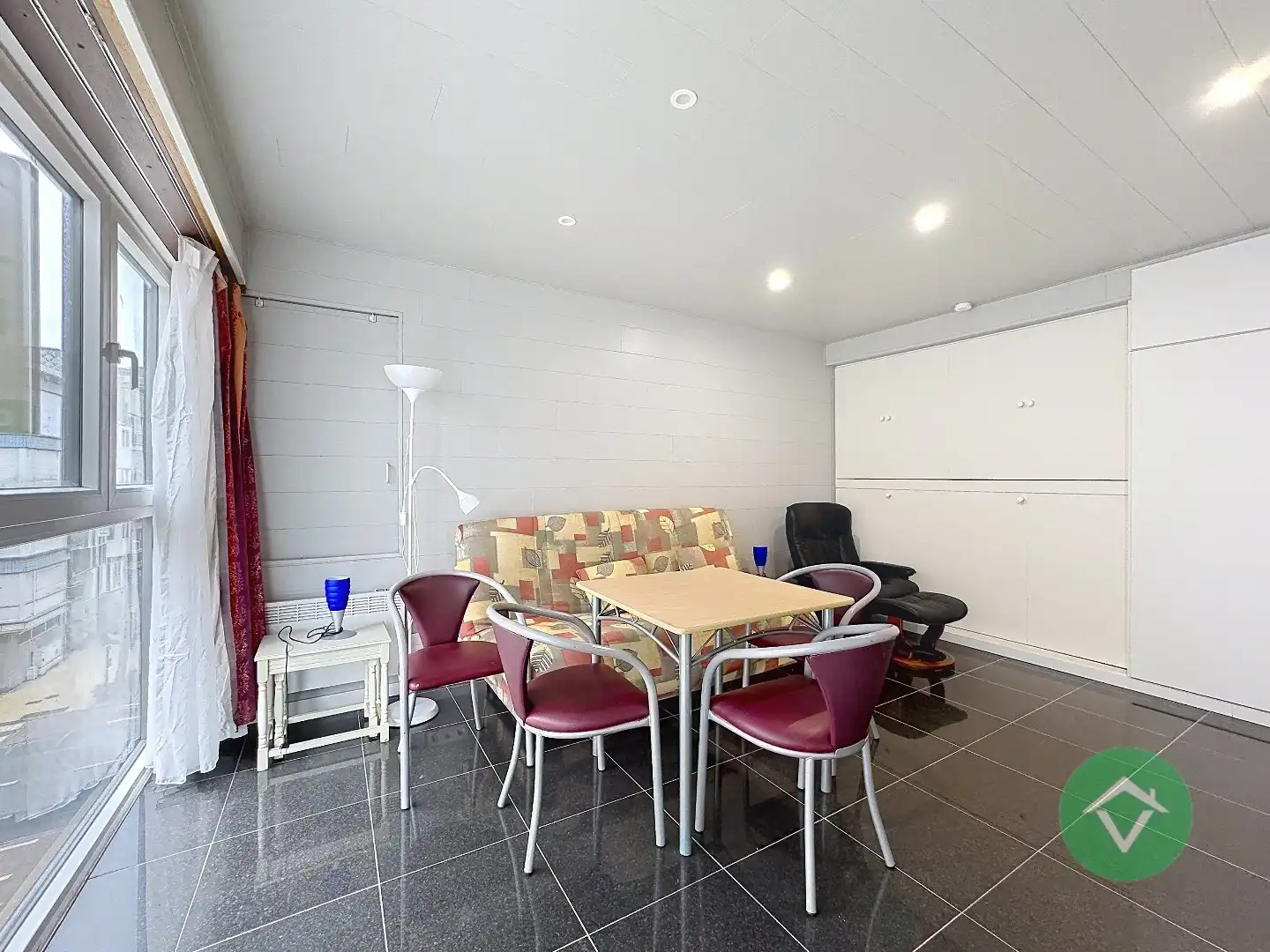 Bemeubelde studio met zicht op het Normandpark te Middelkerke foto 6