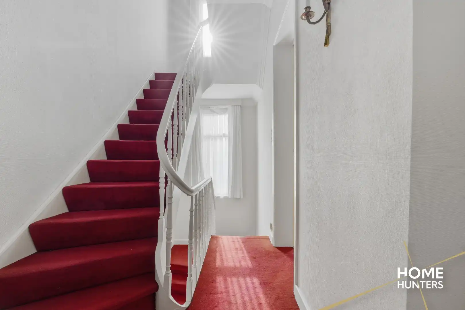 Karaktervolle stadswoning met 5 slaapkamers, ruime garage en tuin nabij de Leie in Wervik foto 23