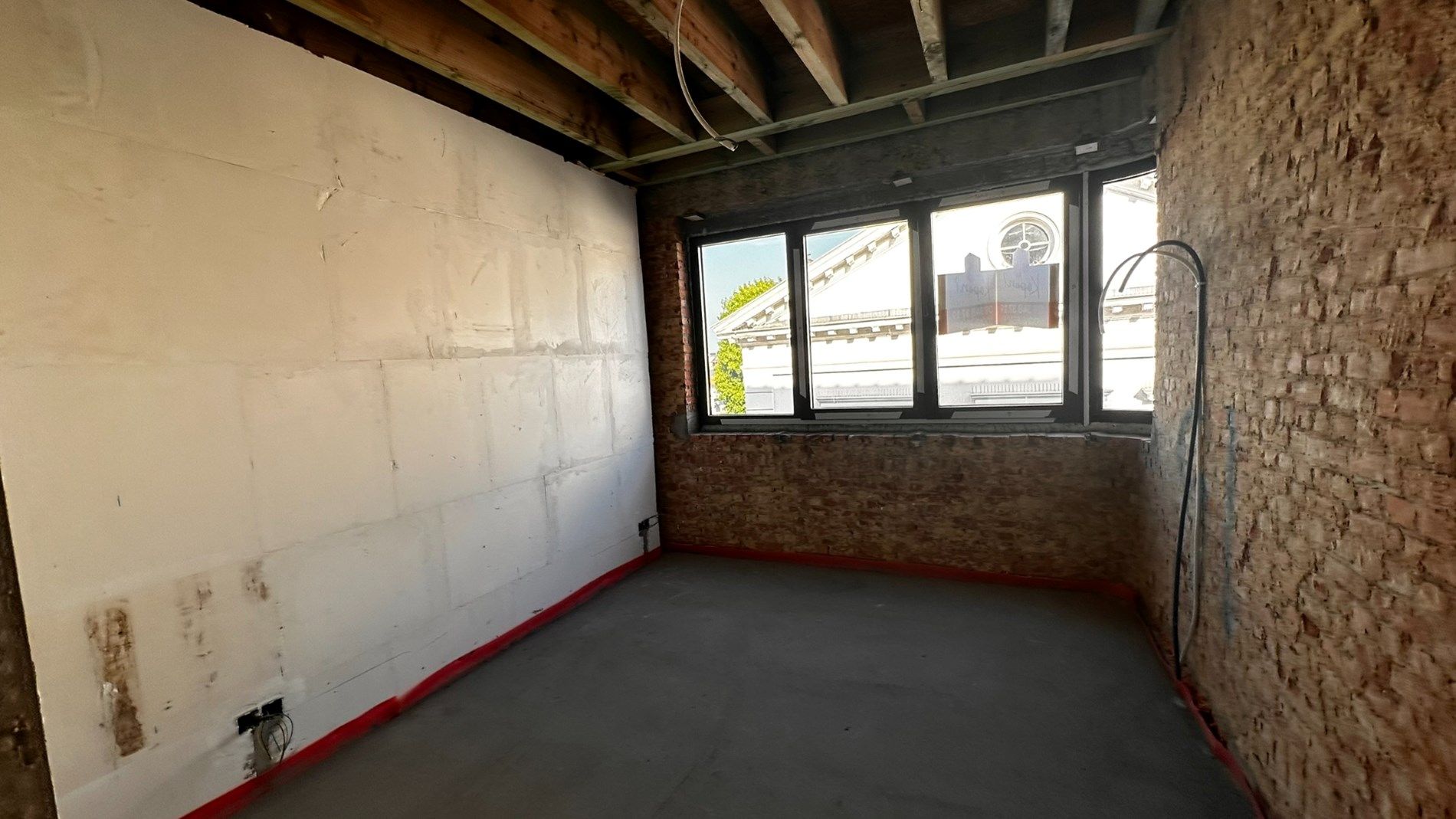 Karaktervolle "BEN" luxe duplex-appartement gelegen in het hart van Lokeren   foto 19