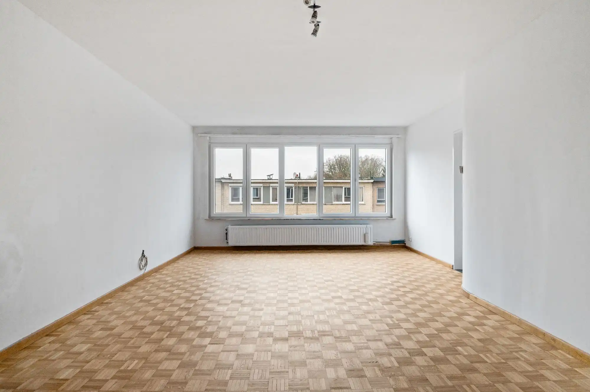 nstapklaar appartement met 2 slaapkamers in rustige doodlopende straat te Deurne! foto 3