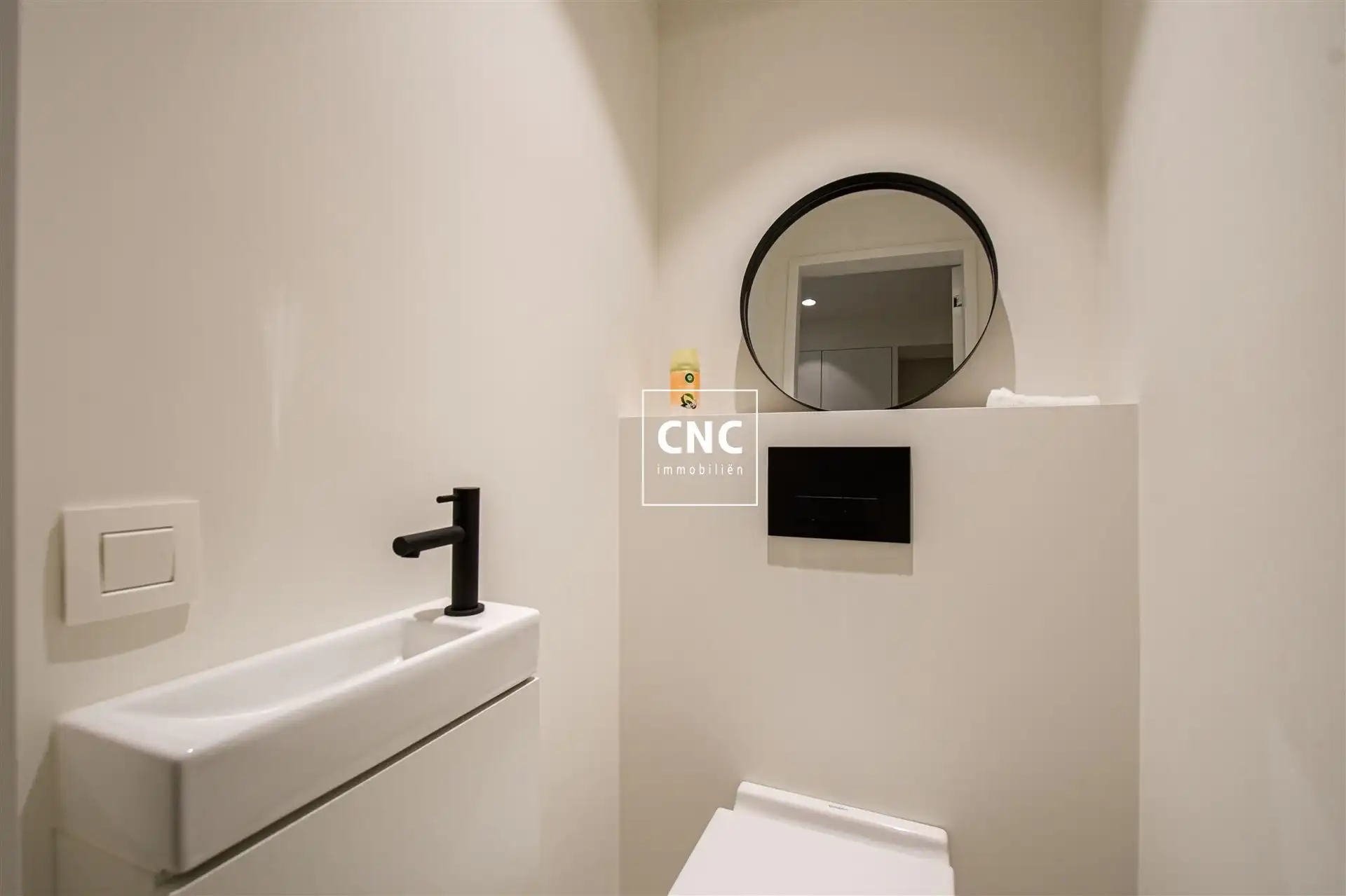 Prachtig gerenoveerd hoekappartement in het hart van Knokke foto 7