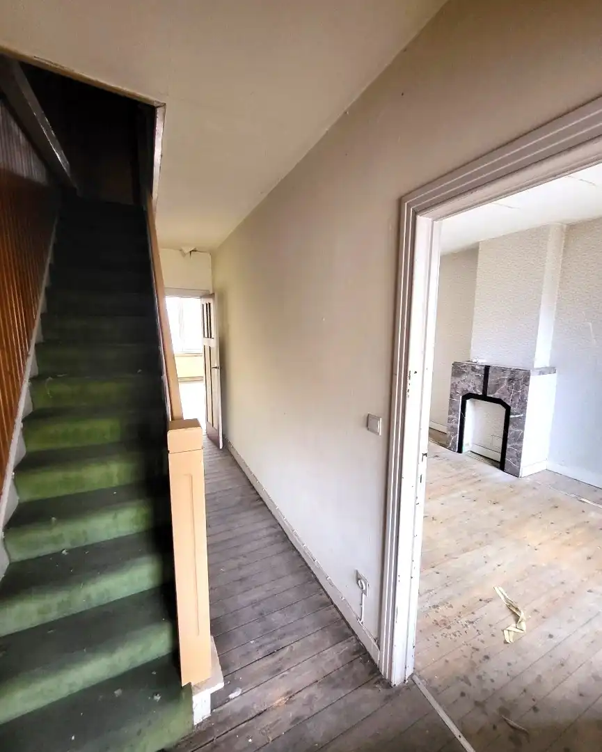 Te renoveren (handels-)woning. foto 16