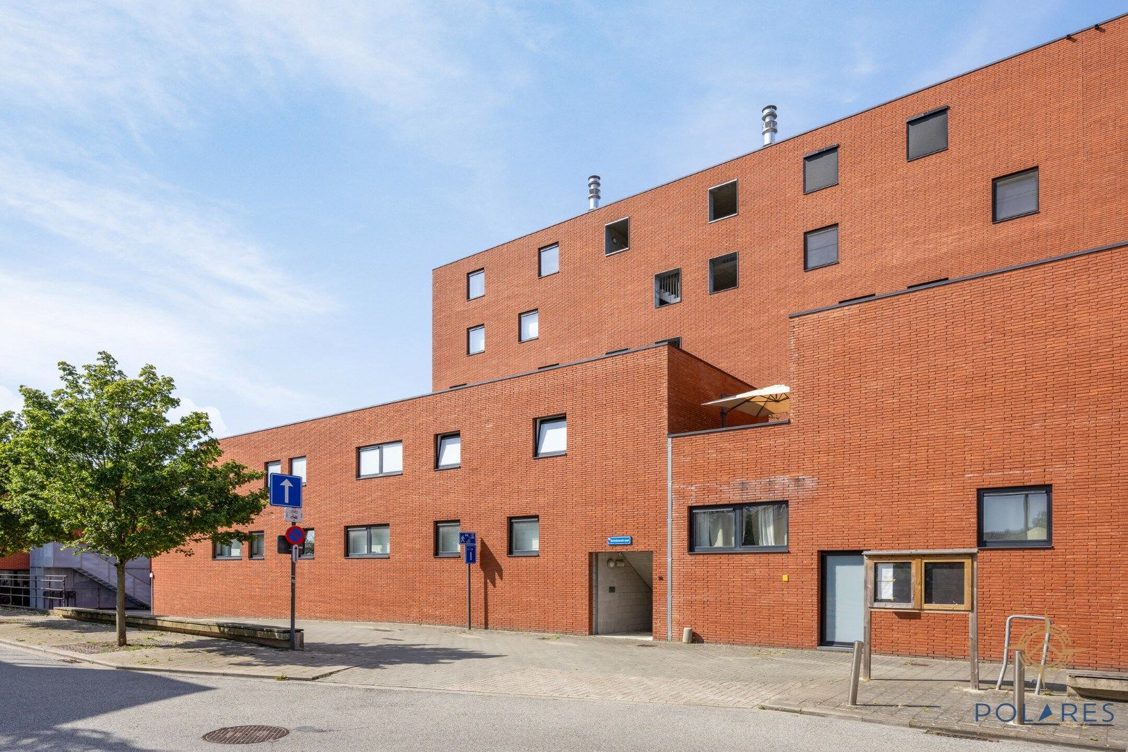 Prachtig en centraal gelegen 3-kamer appartement foto 2