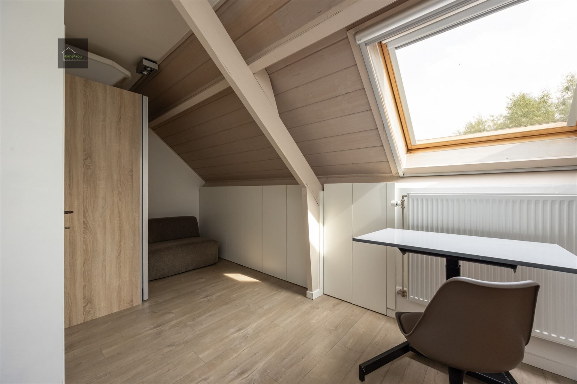 Instapklare gezinswoning met 4 slaapkamers en zuid tuin foto 20