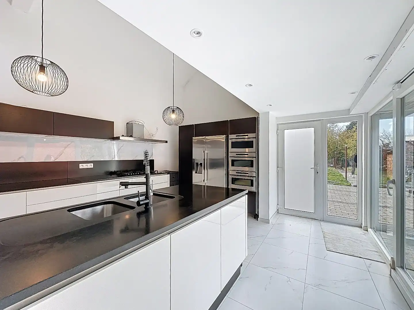 Ruime woning met tuin, terras, garage en 4 slaapkamers te Kessel-Lo! foto 9