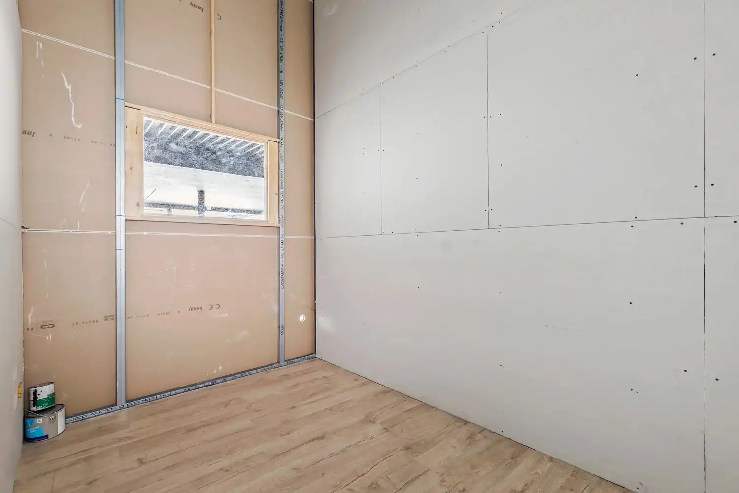 In te richten handelsgelijkvloers op toplocatie te Keerbergen foto 17