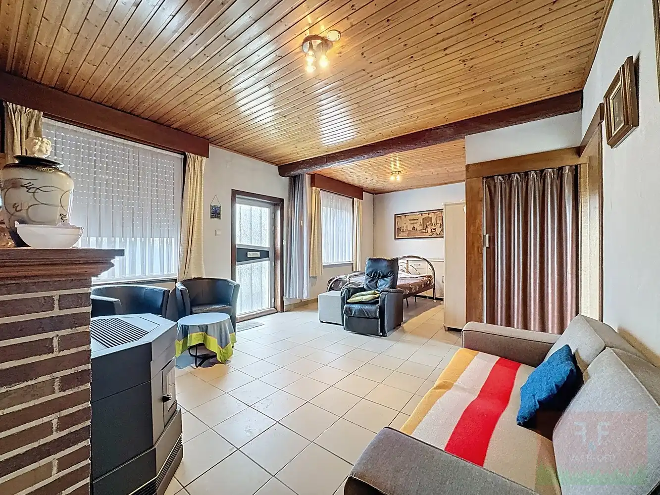 HOB met garage en grote Zuidgerichte tuin in het pittoreske Scheldewindeke foto 5