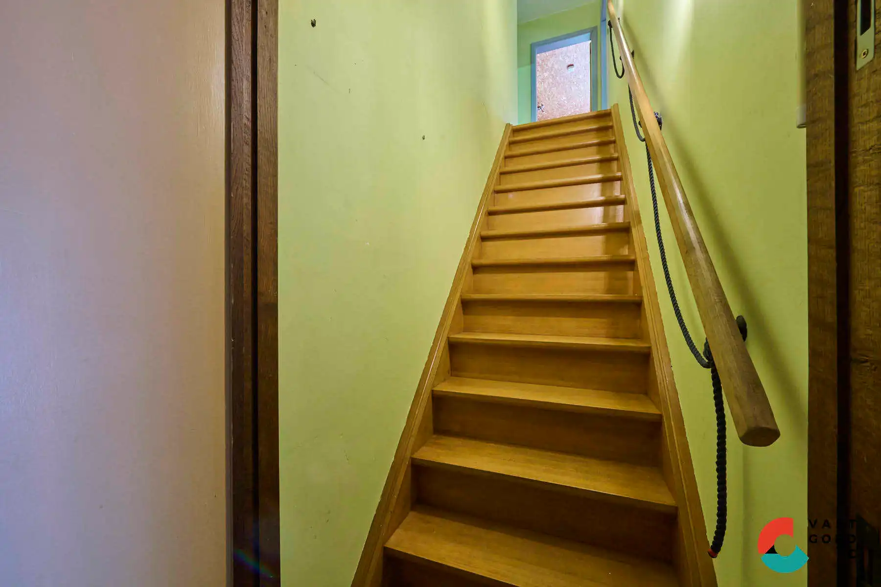 Knap landhuis op een bosrijk perceel van 58,63 are foto 19