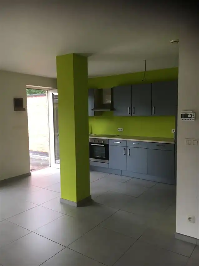 Recente woning, drie slpk, ruime zolder op rustige locatie foto 10