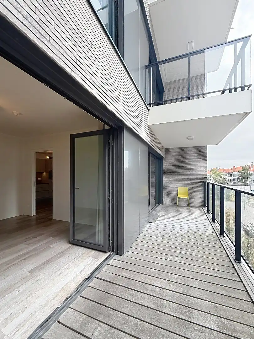 Rustig en energiezuinige Assistentiewoning, met terras en zeezicht.  foto 8