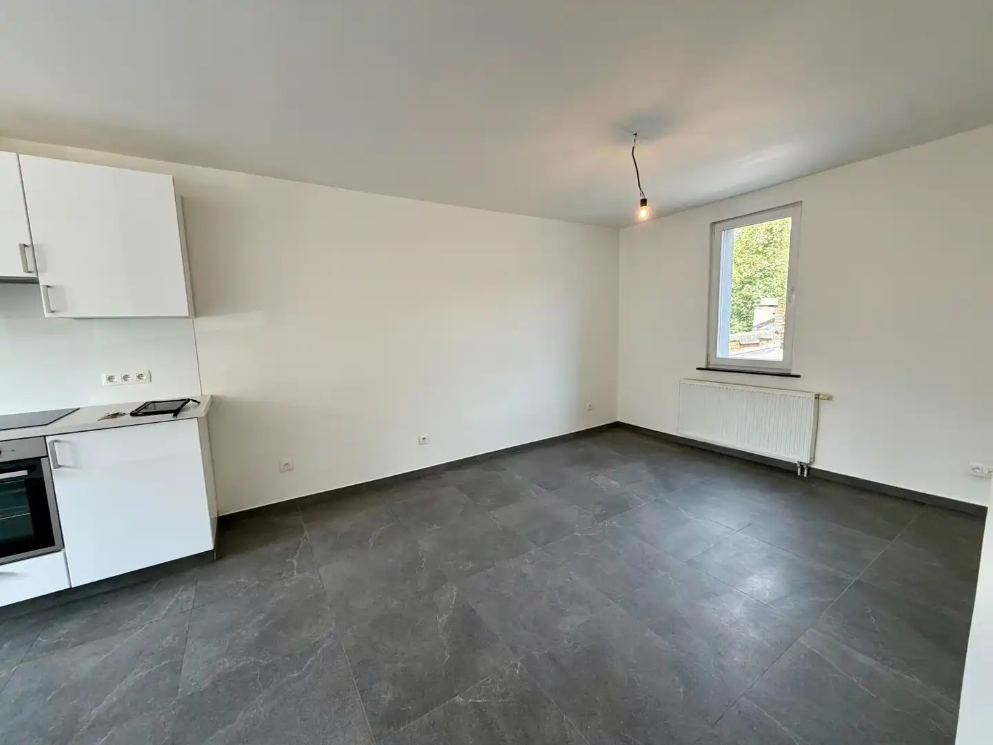 Gerenoveerd handelspand met instapklaar duplexappartement en tuintje foto 6