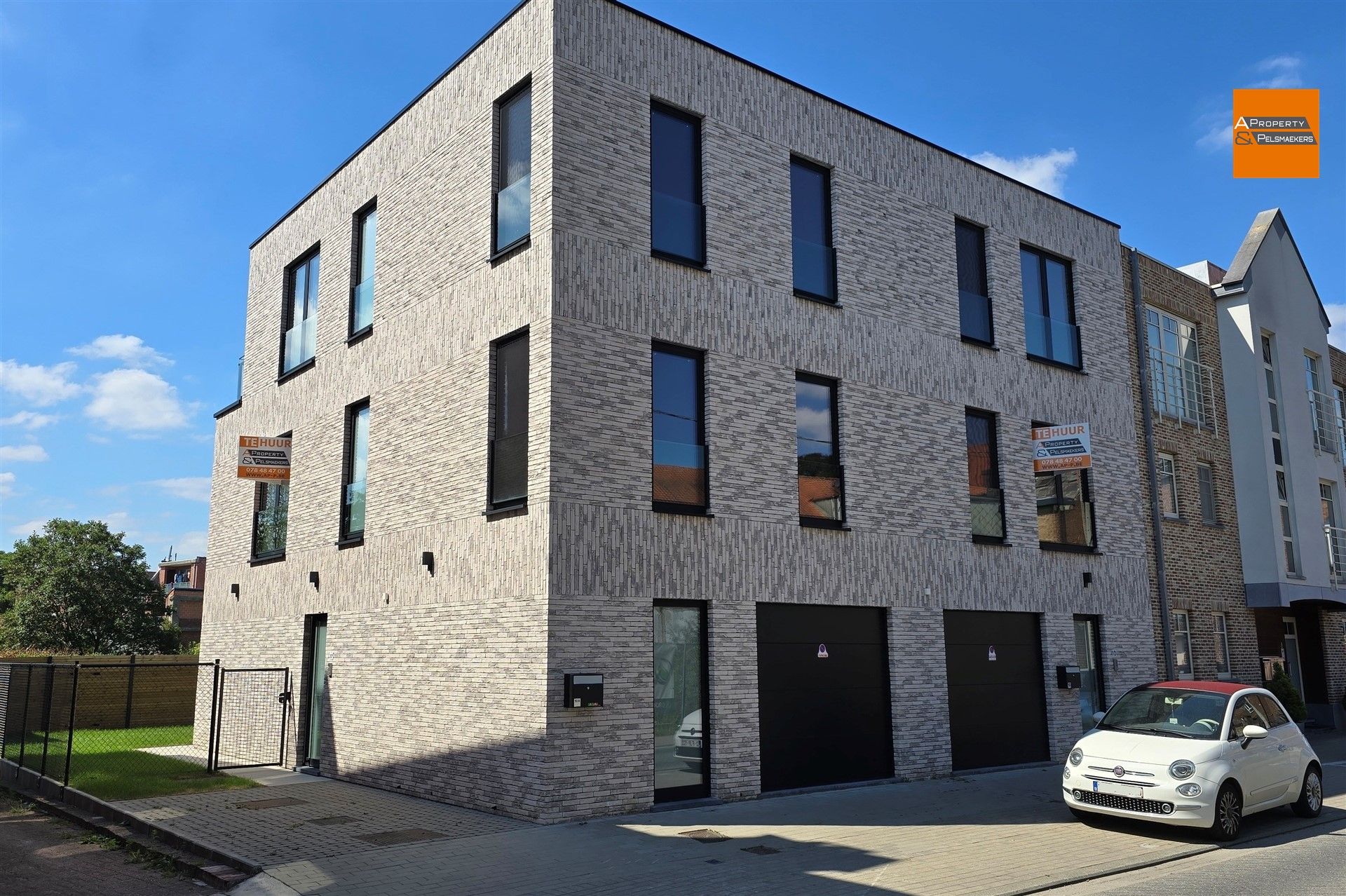 Appartement foto {{pictureIndex}}