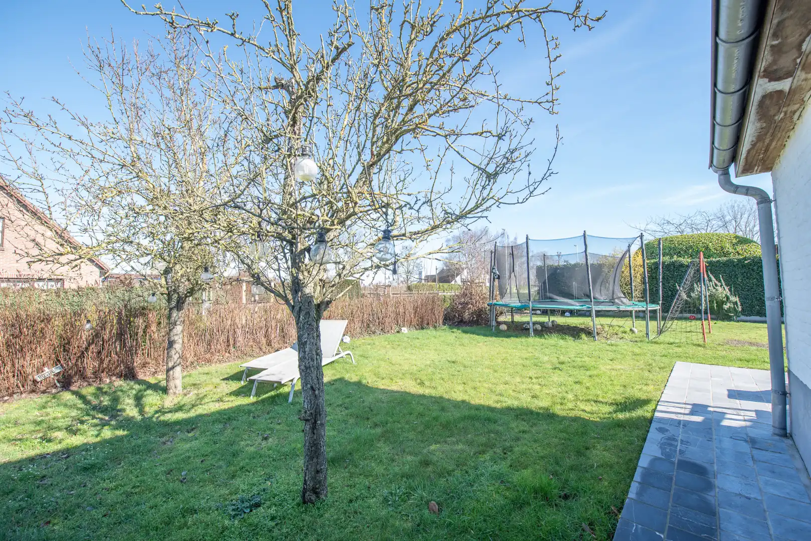 Charmante en ruime woning te huur met tuin en garage. foto 23