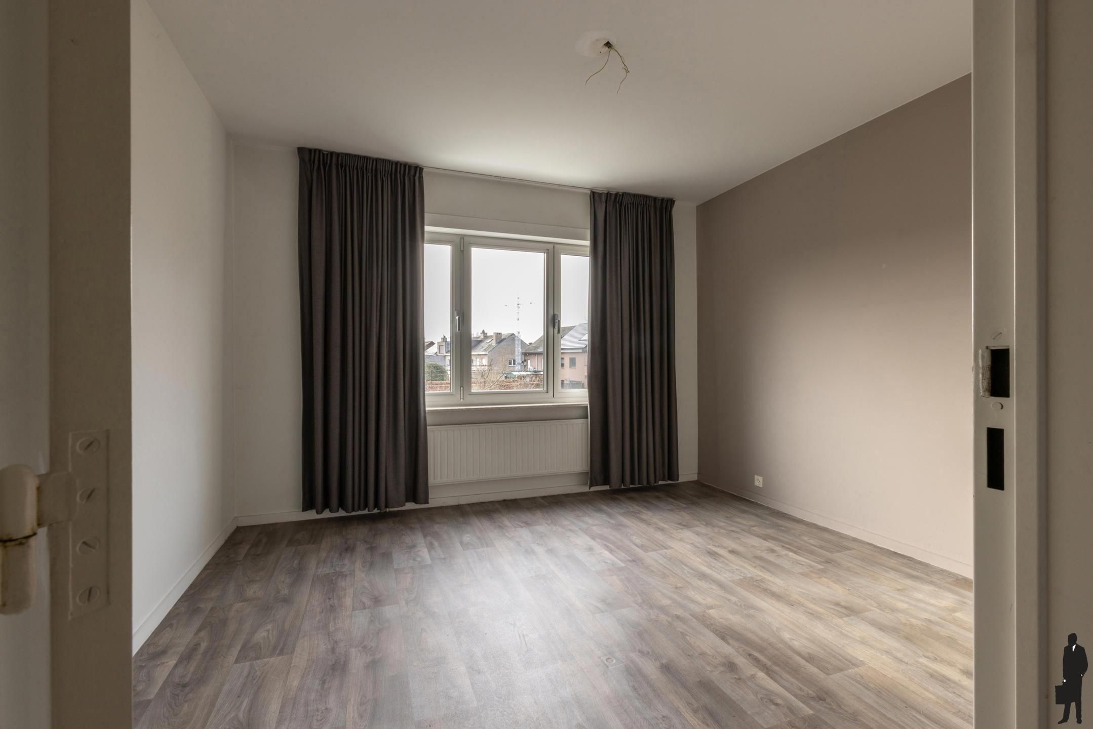 Zeer goed onderhouden appartement met 2 slaapkamers foto 10