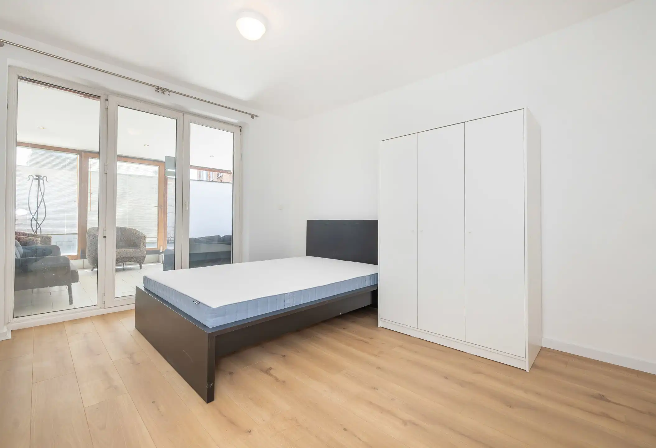 Huis met 5 slaapkamers + 2 studio's + opslagruimte  foto 13