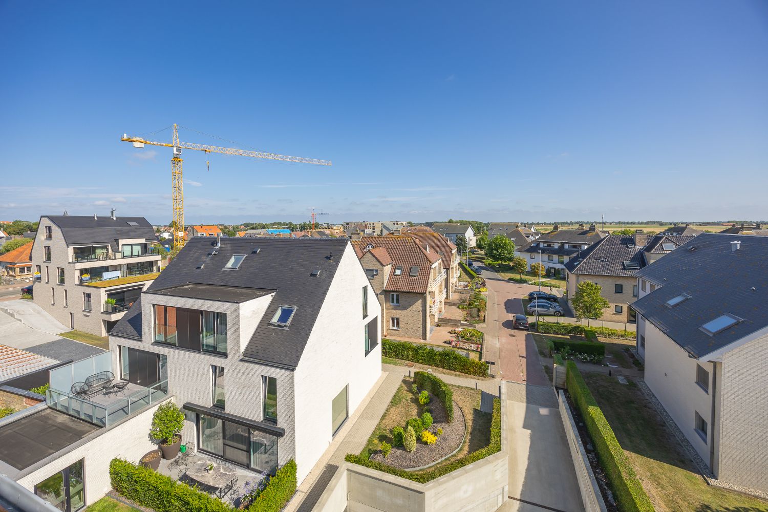 Uiterst ruim duplex-appartement op fantastische ligging foto 7