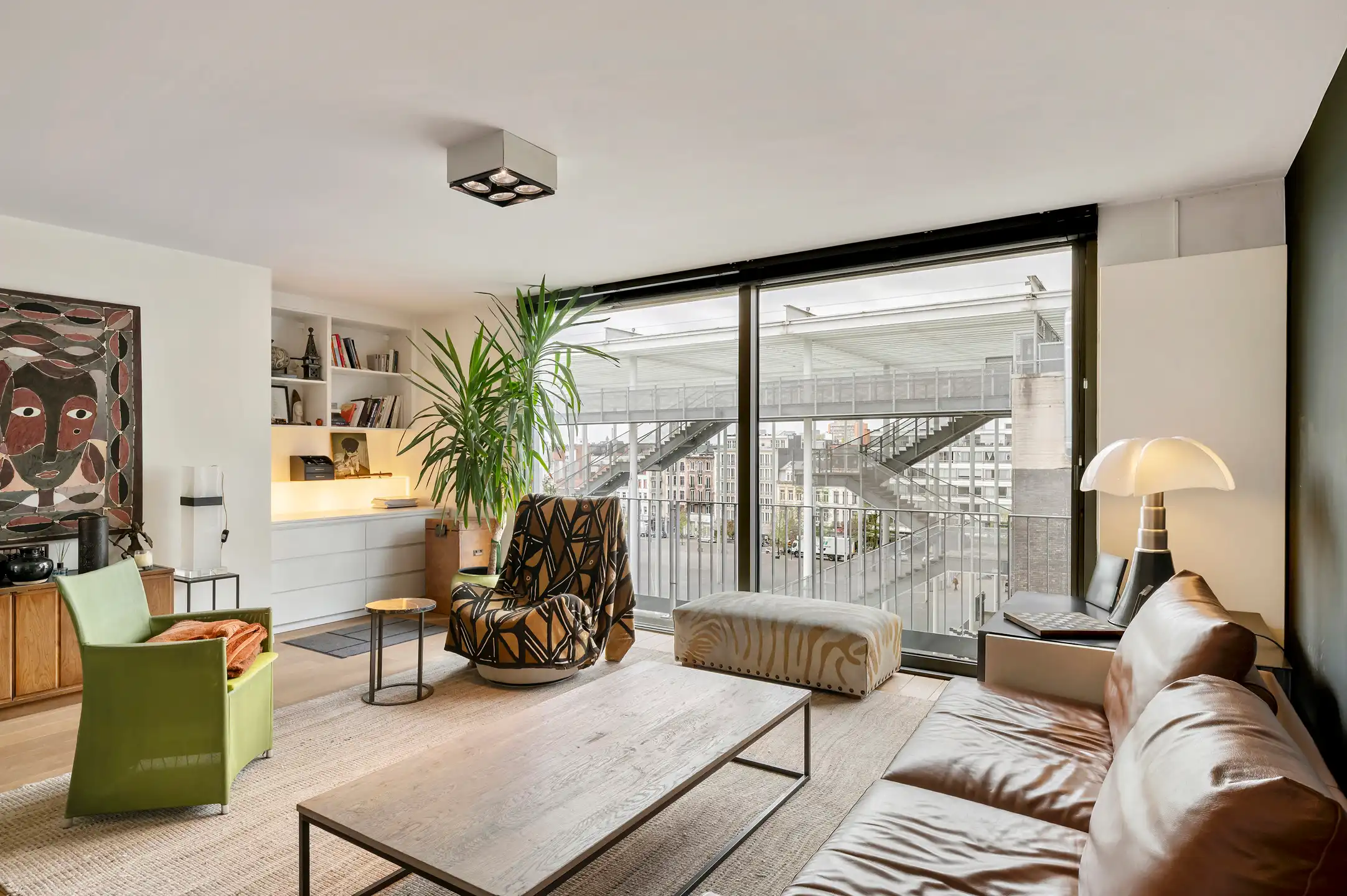 Duplex met twee terrassen aan het Theaterplein foto 12