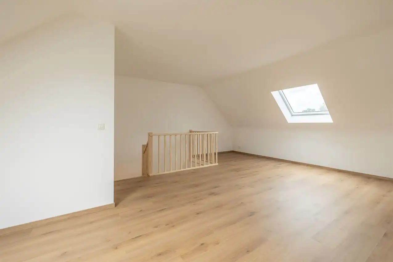 Nieuwbouw met vier slaapkamers, mooie tuin en centrale ligging foto 26