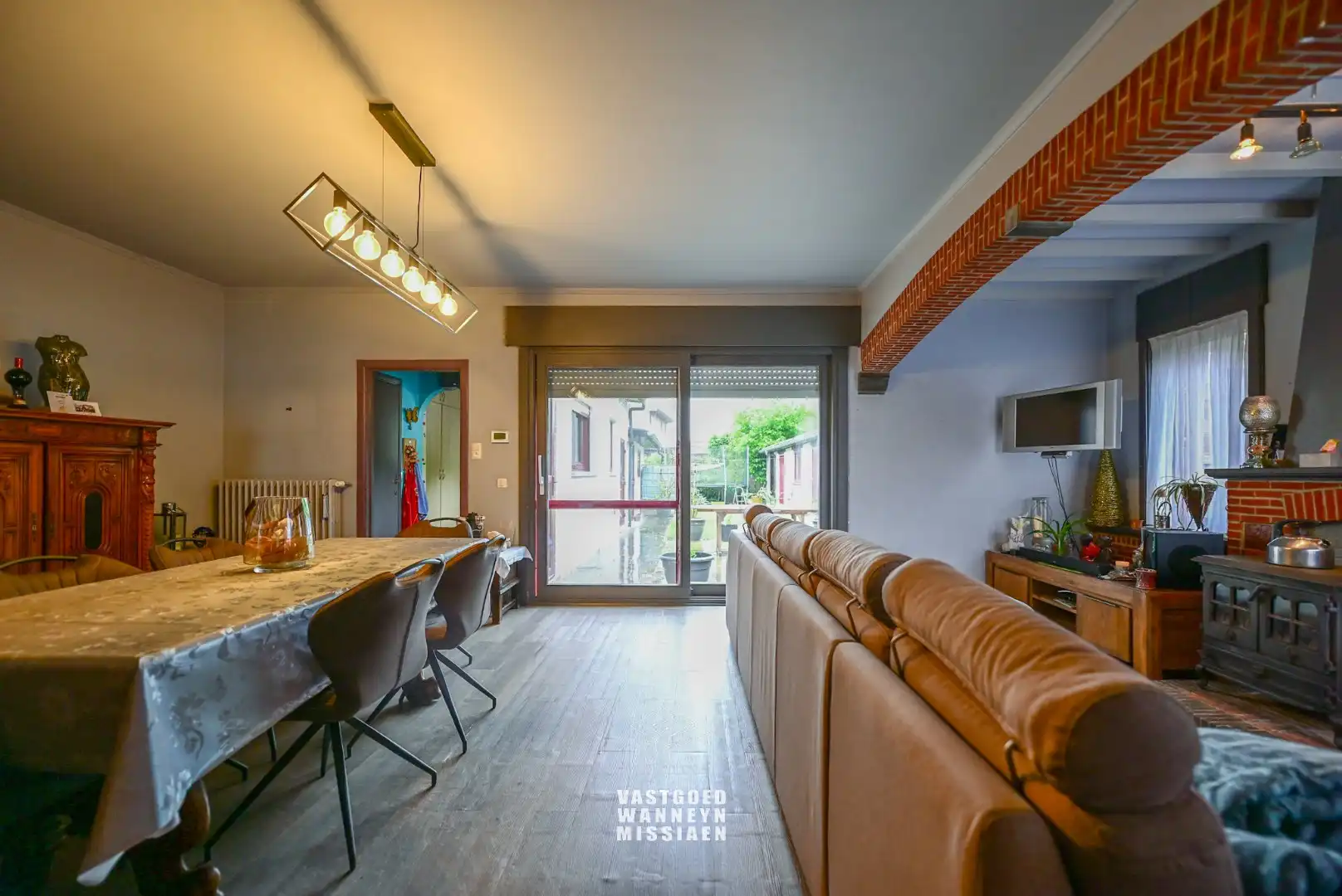 Ruime halfopen bebouwing met 3 slaapkamers op 401m2 foto 5