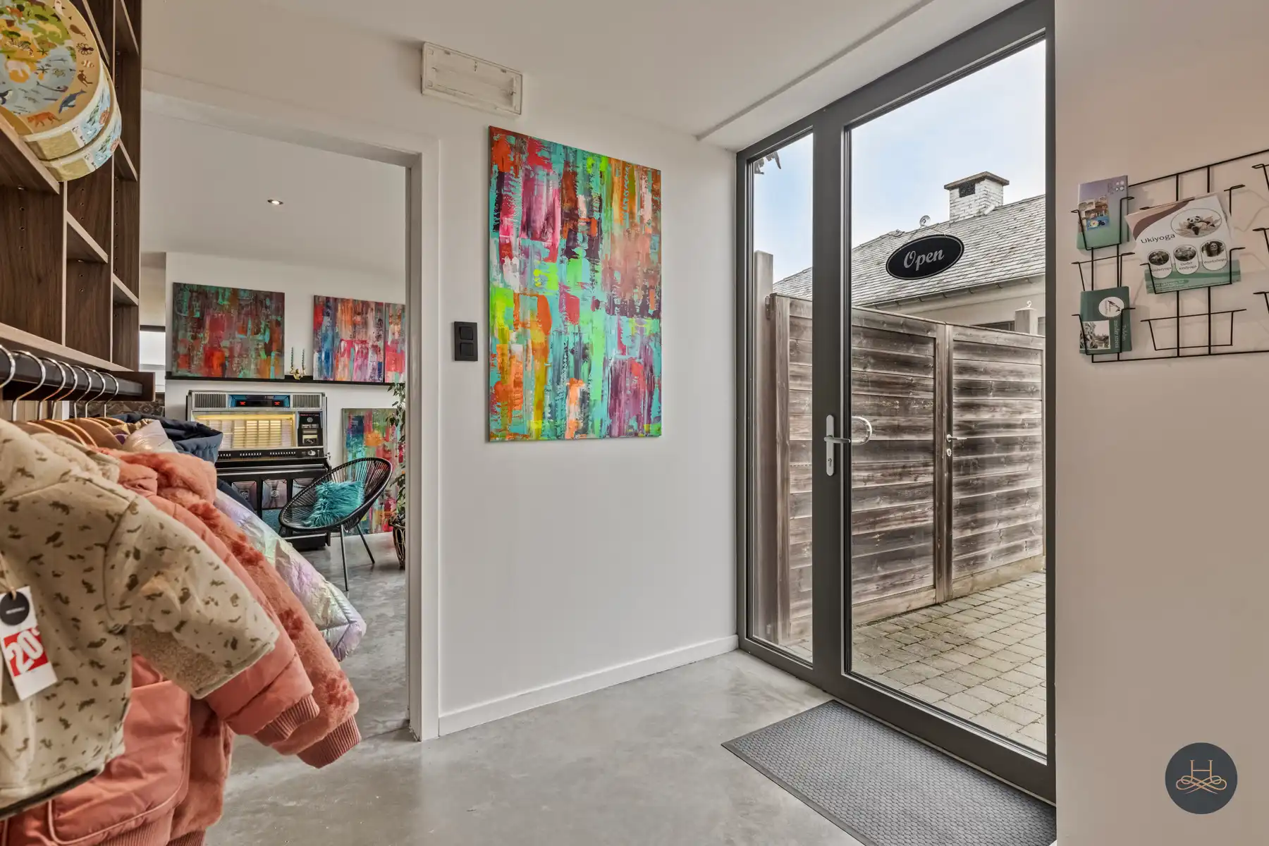 Ruime high-end BEN-woning met handelspand en zorgwoning foto 6