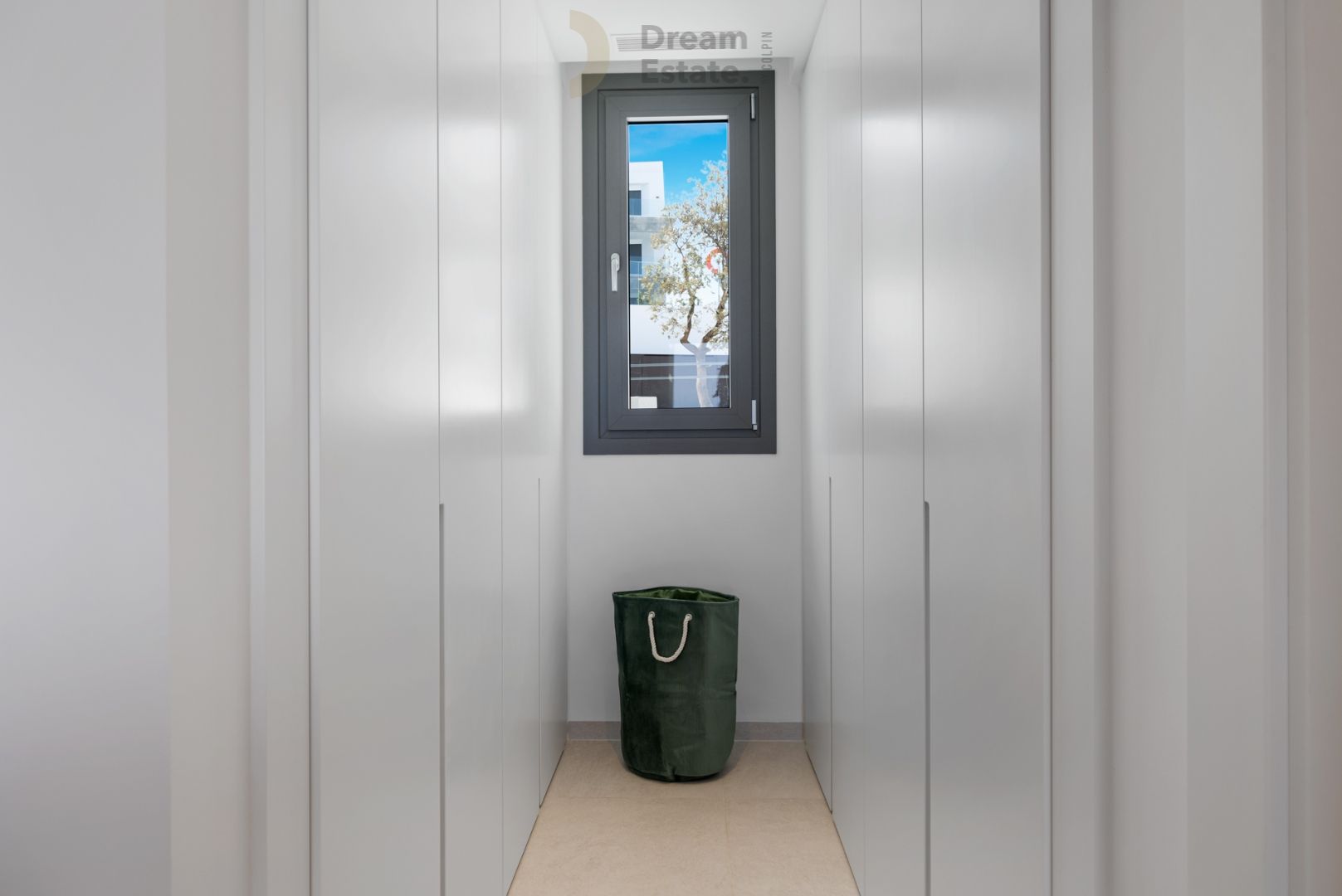 Op zoek naar een instapklaar appartement met open zichten te Benahavis ? foto 31