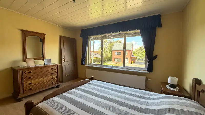 Instapklaar landhuis van 215m² op 5 are 79 ca foto 13