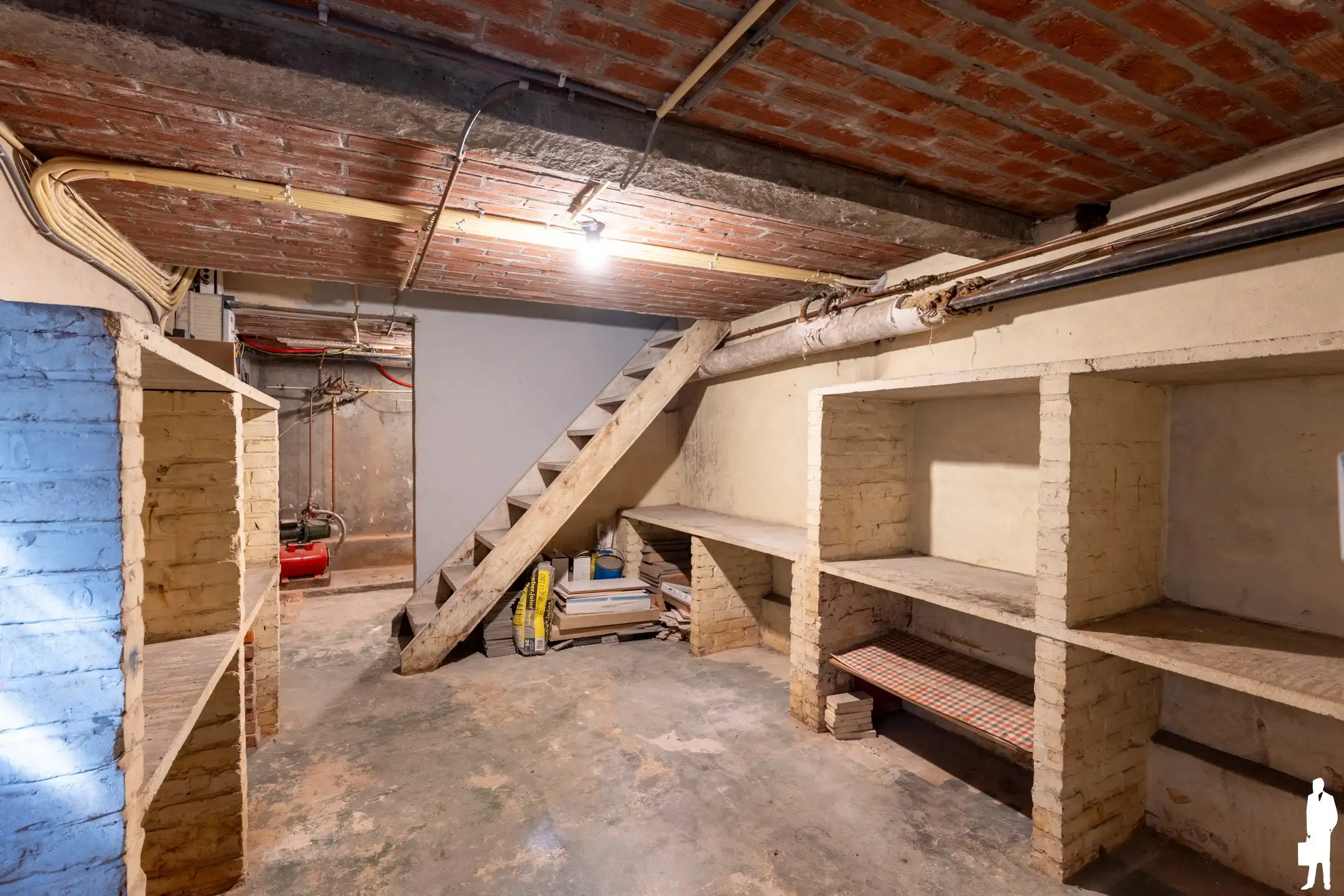 Unieke, lichtrijke woning met 4 slpk. en natuurtuin op 799m² foto 24