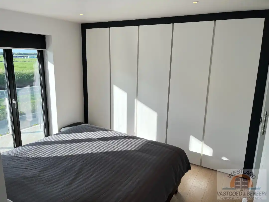 Lichtrijk hoekappartement met prachtig uitzicht foto 10