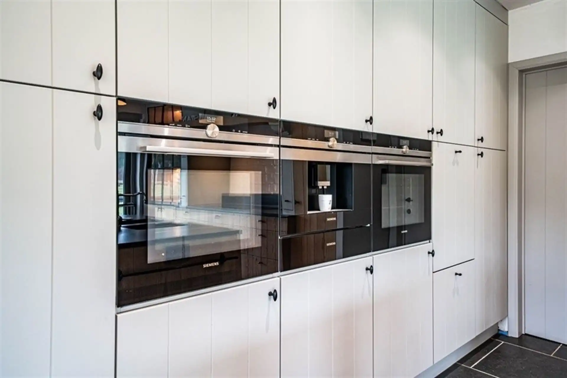 Energiezuinige villa met 4 slpk op een perceel groter dan 1 hectare foto 8